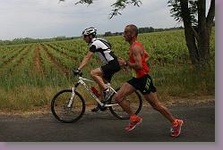 Marathon de Sauternes 01 495 * 680 x 453 * (118KB)